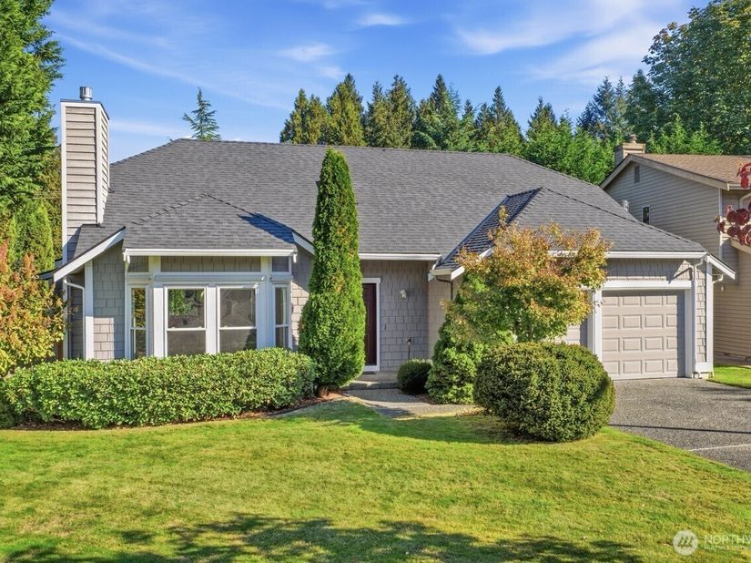 2223 235th Place SE, Bothell WA 98021