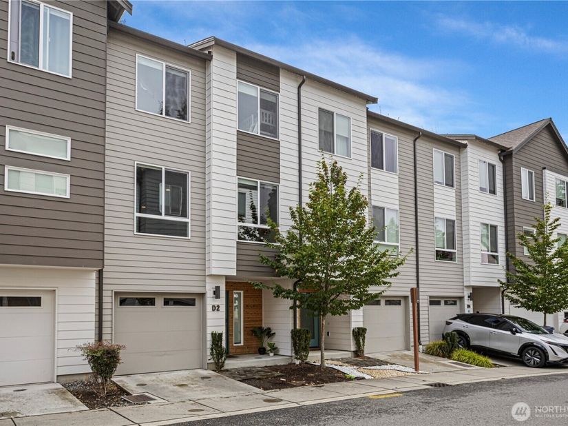 13706 Manor Way D2, Lynnwood WA 98087