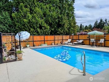 224 S 166th Street