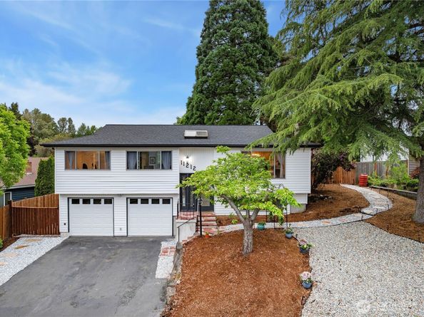 11212 NE 145th Street, Kirkland WA 98034