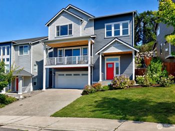 2114 NW Rustling Fir Lane