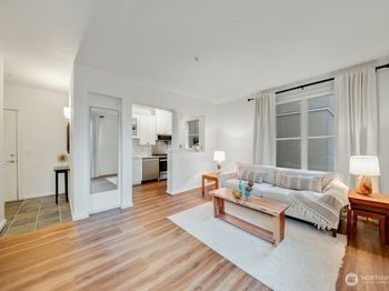 10042 Main Street