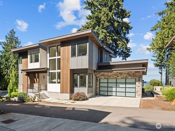 5630 Beach Drive SW, Seattle WA 98136