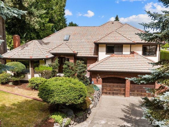 102 SW 301st Street, Federal Way WA 98023