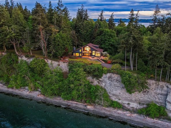 3996 NE Twin Spits Road, Hansville WA 98340