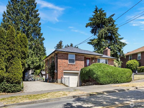 1210 S Lucile Street, Seattle WA 98108