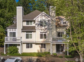 6825 SE Cougar Mountain Way