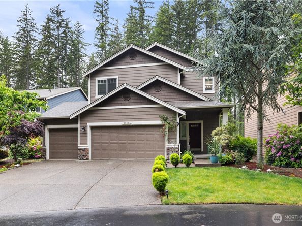 4882 SW Kenmore Court, Port Orchard WA 98367