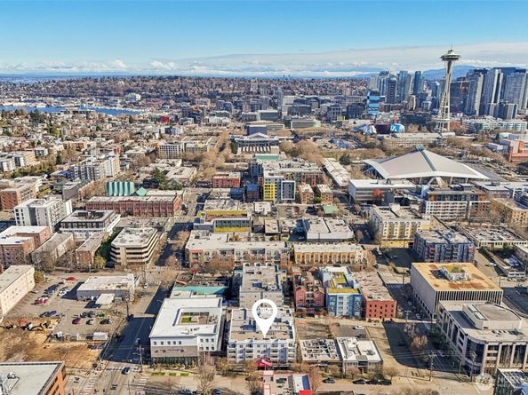 520 2nd Avenue W 409, Seattle WA 98119