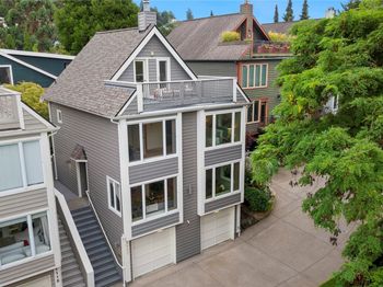 1117 W Blaine Street