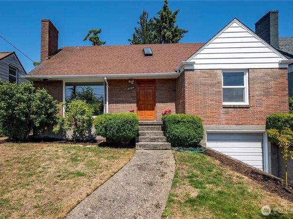 3248 NW Market Street, Seattle WA 98107