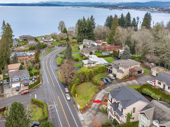 2126 Mukilteo Boulevard, Mukilteo WA 98203