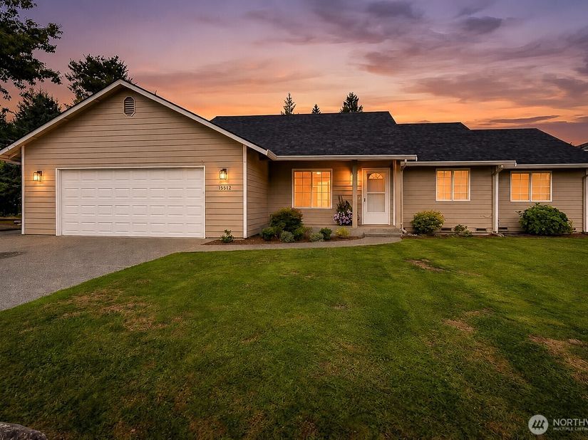 15512 3rd Place W, Lynnwood WA 98087