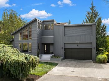 8410 SE 47th Place