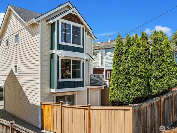511 Martin Luther King Jr Way S, Seattle WA 98144