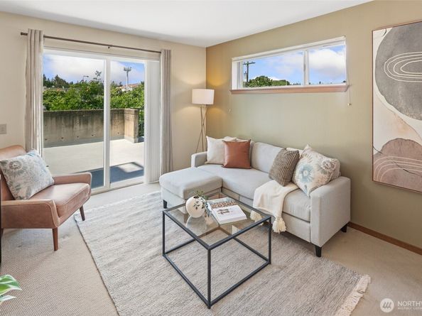 12334 31st Avenue NE 202, Seattle WA 98125