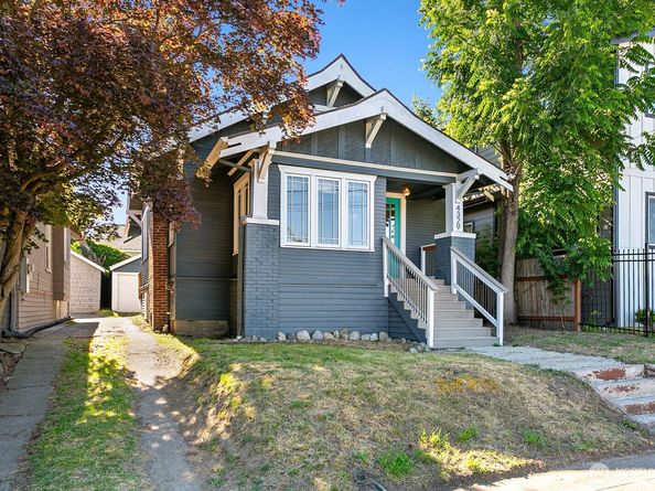 4329 5th Avenue NE, Seattle WA 98105