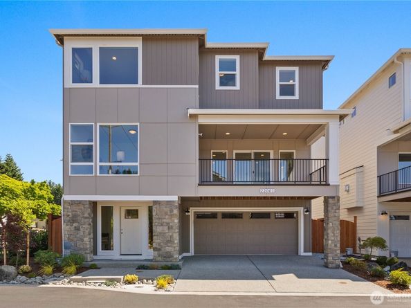 22001 81st Place W, Edmonds WA 98026