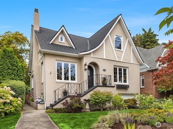 4322 NE 43rd Street