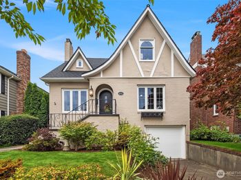 4322 NE 43rd Street