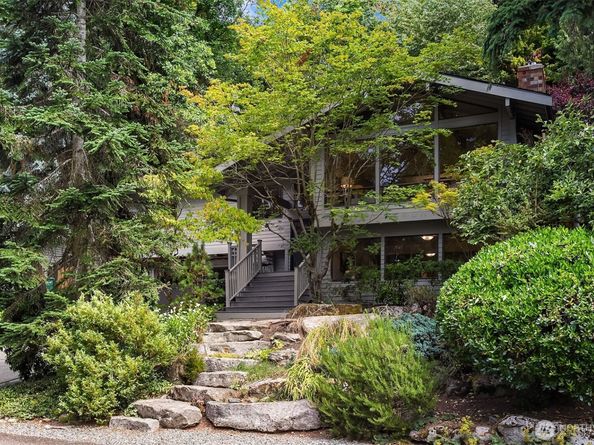 6560 81st Avenue SE, Mercer Island WA 98040