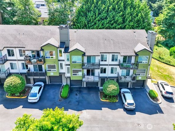 31500 33rd Place SW V102, Federal Way WA 98023