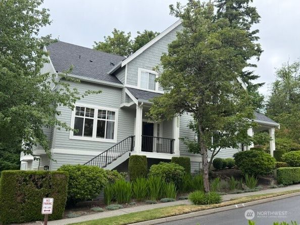 6748 161st Avenue SE A, Bellevue WA 98006