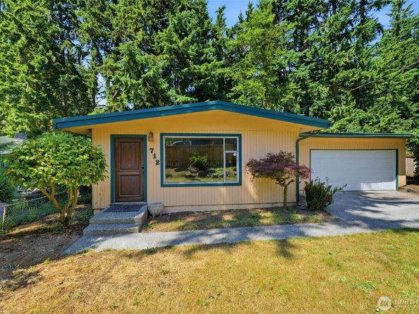 712 NE 198th Street, Shoreline WA 98155
