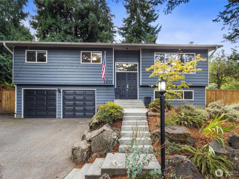 6435 NE 198th Street, Kenmore WA 98028