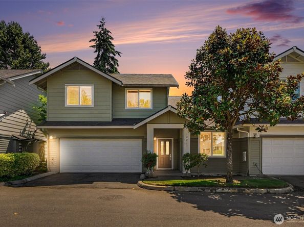 12223 NE 109th Way, Kirkland WA 98033