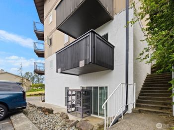 1425 S Puget Drive