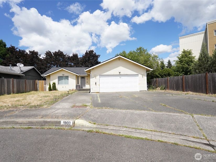 1903 O Court SE, Auburn WA 98002
