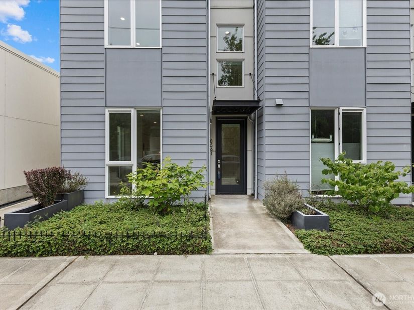 8561 Mary Avenue NW, Seattle WA 98117