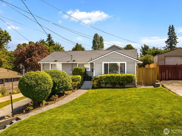 10038 59th Avenue S, Seattle WA 98178