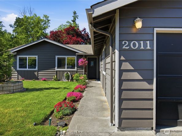 2011 S 292nd Street, Federal Way WA 98003