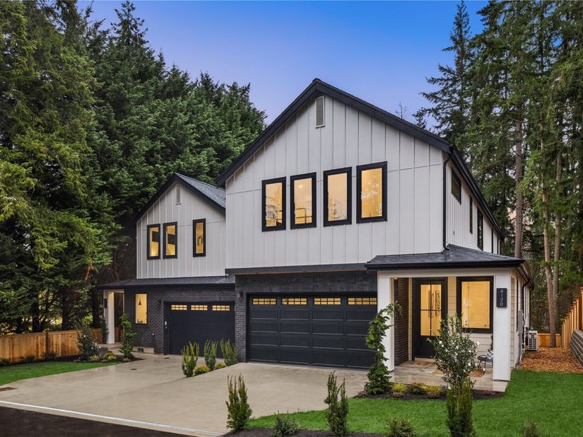 4120 161st Avenue SE, Issaquah WA 98006
