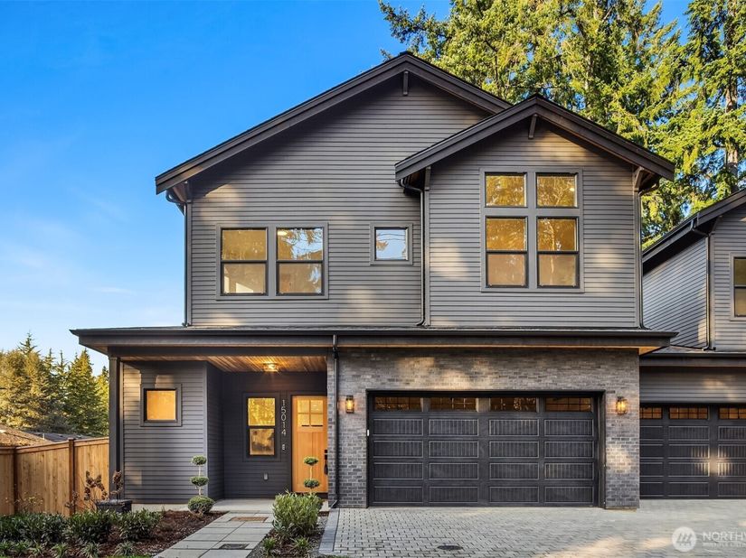 15014 SE 22nd Street, Bellevue WA 98007