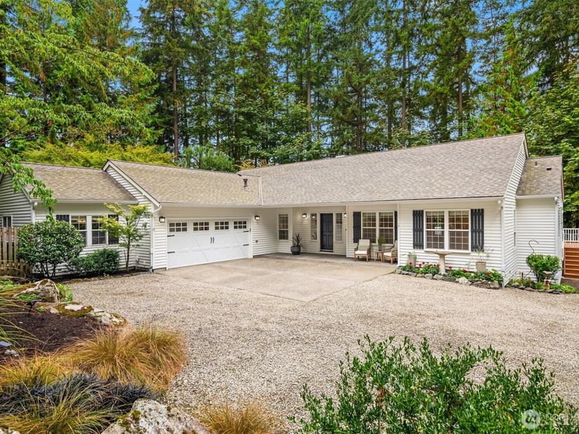 12385 166th Court NE, Redmond WA 98052