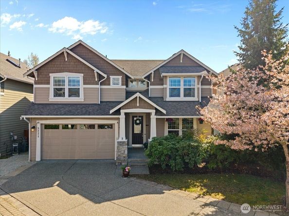 5221 NE 7th Place, Renton WA 98059