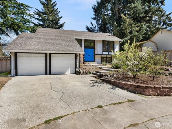 32910 30th Avenue SW, Federal Way WA 98023