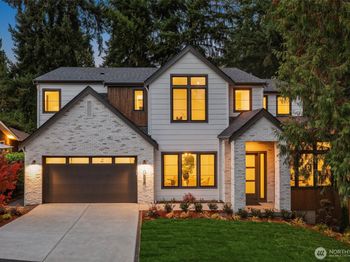 10620 NE 28th Place