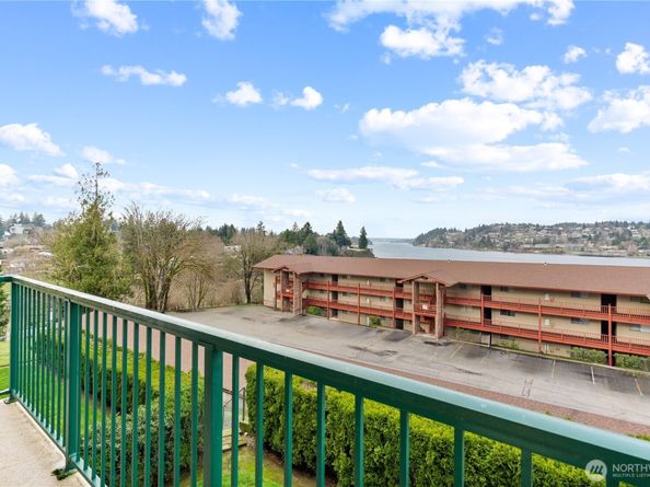 1602 Naval Avenue 27, Bremerton WA 98312