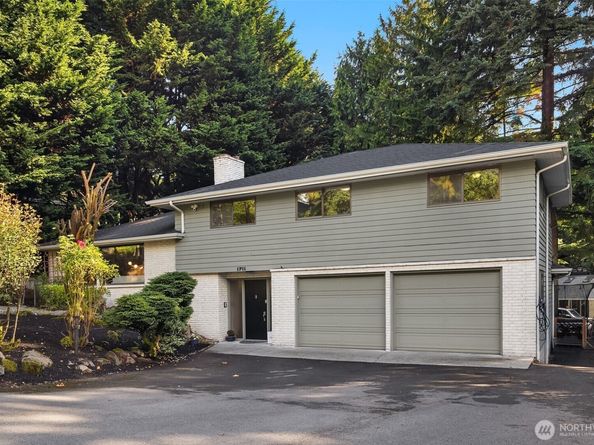 1711 NE 104th Street, Seattle WA 98125