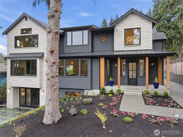 10710 SE 16th Street, Bellevue WA 98004