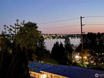 4100 Lake Washington Boulevard N
