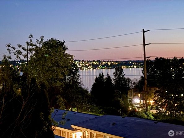 4100 Lake Washington Boulevard N B102, Renton WA 98056