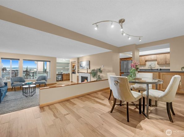 200 James Street 307, Edmonds WA 98020