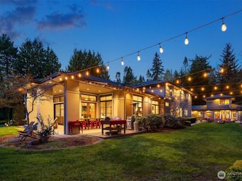 11303 S Dogwood Lane