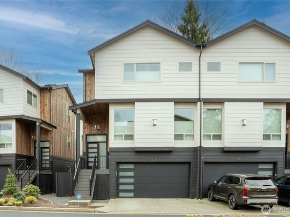 19727 27th Place W 1, Lynnwood WA 98036