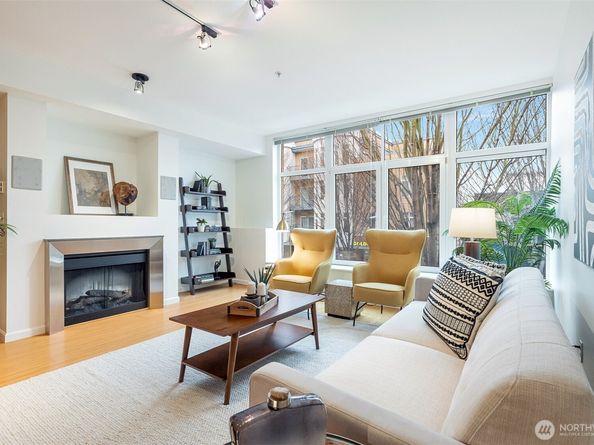 17 W Mercer Street 104, Seattle WA 98119